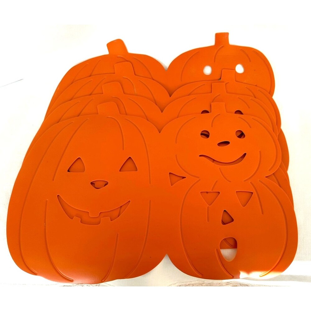 Vtg Orange Jack O' Lantern Fall/Halloween Pumpkin Vinyl Placemats Set of 4 18"